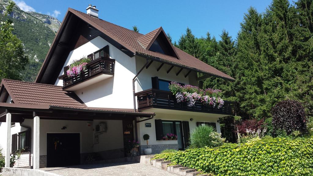 Homestay Ostan Bovec Exteriér fotografie